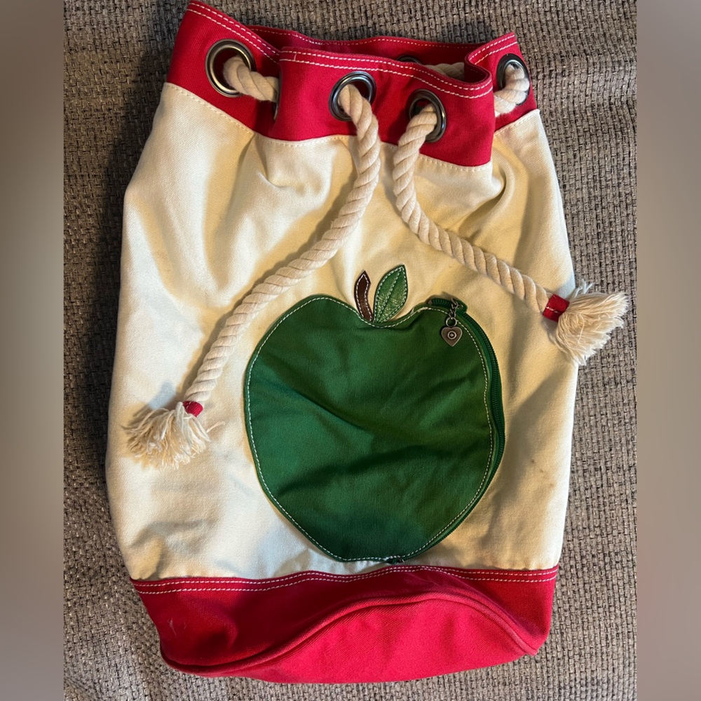 Red and White Tote Bag with Green Apple Design 🍏